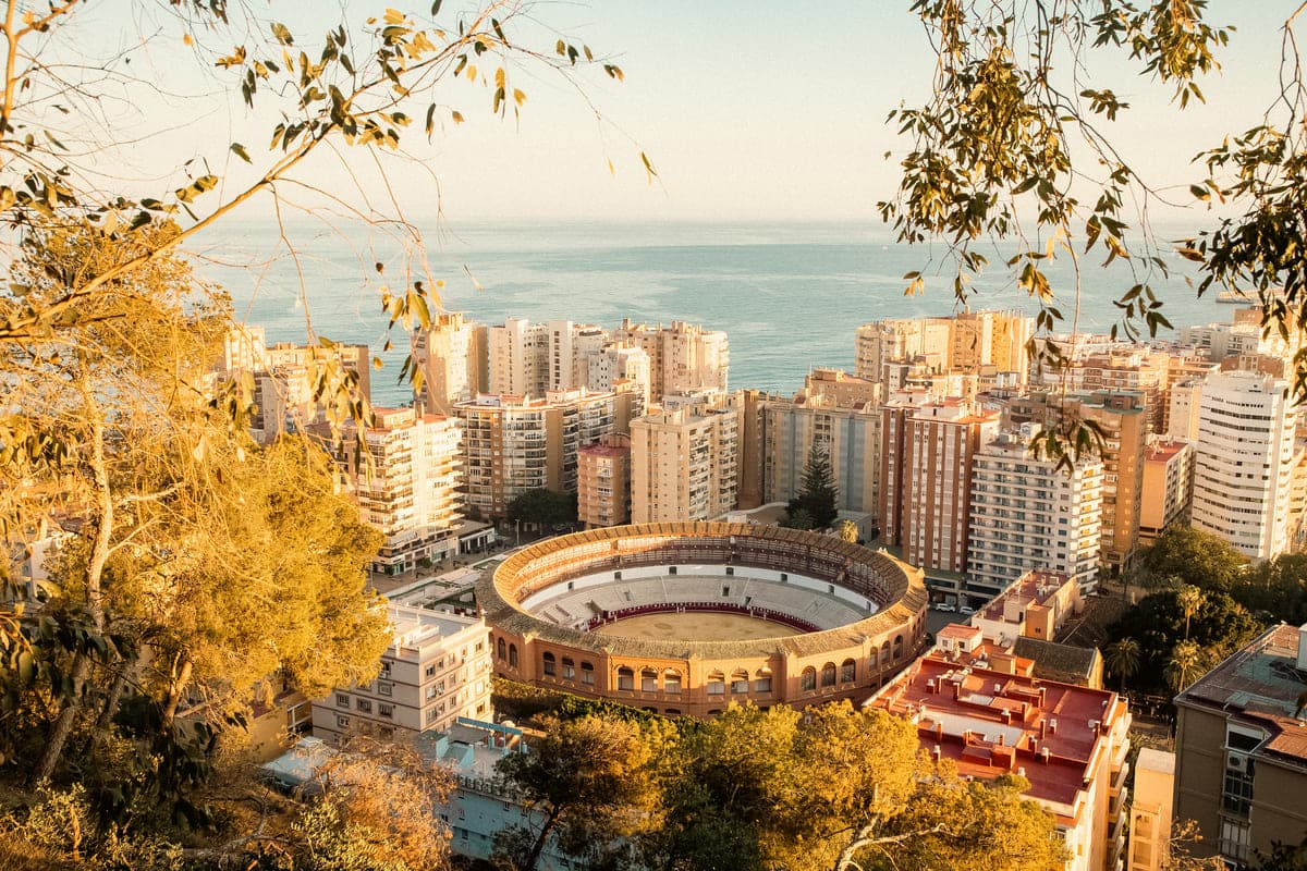 Cuánto Cuesta una Reforma Integral en Málaga en 2025: Descubre Precios, Consejos y Ahorros [Guía Completa]