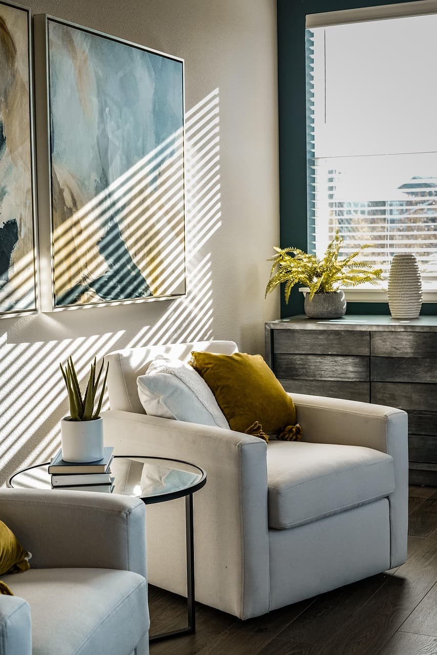 Luxury living room renovation · Sotogrande
