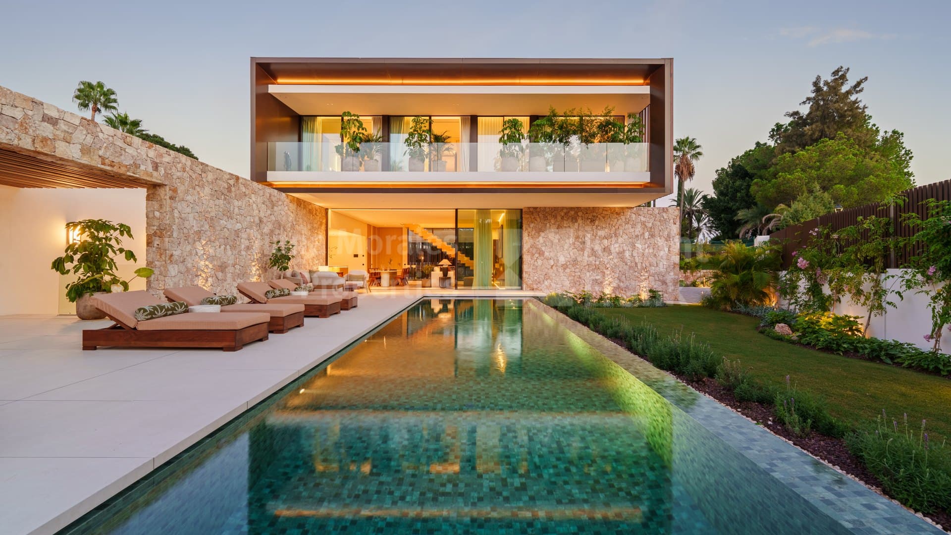 Reforma integral de villa de lujo con piscina en Marbella · Costa del Sol Reformas
