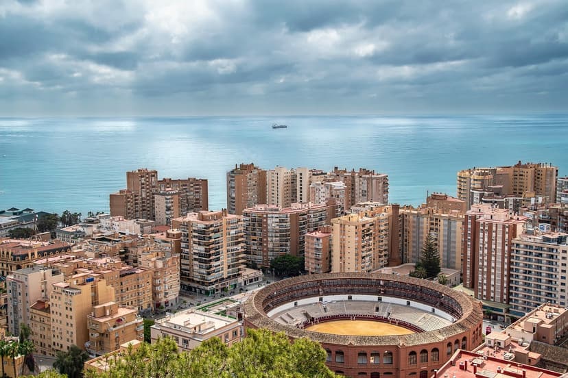 Reforma de lujo en Marbella: costes y plazos reales 2026