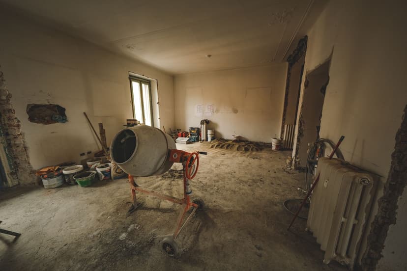 Discover how much it costs to renovate a bathroom in Malaga, what trends are there for 2025, and how to avoid common mistakes in your renovation.