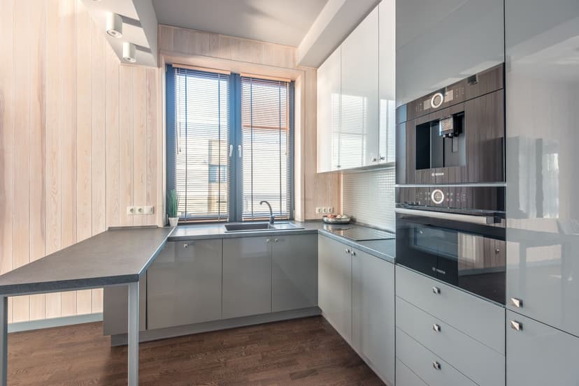 Kitchen renovation design Málaga: turnkey installation