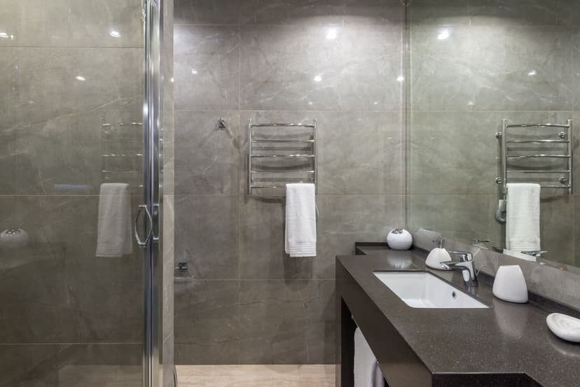Tendencias en Reformas de Baños Premium