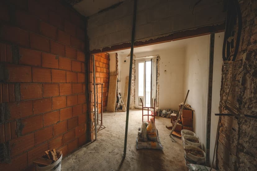 Entdecken Sie, wie viel es kostet, ein Badezimmer in Málaga zu renovieren, welche Trends es für 2025 gibt und wie Sie häufige Fehler bei Ihrer Renovierung vermeiden können.