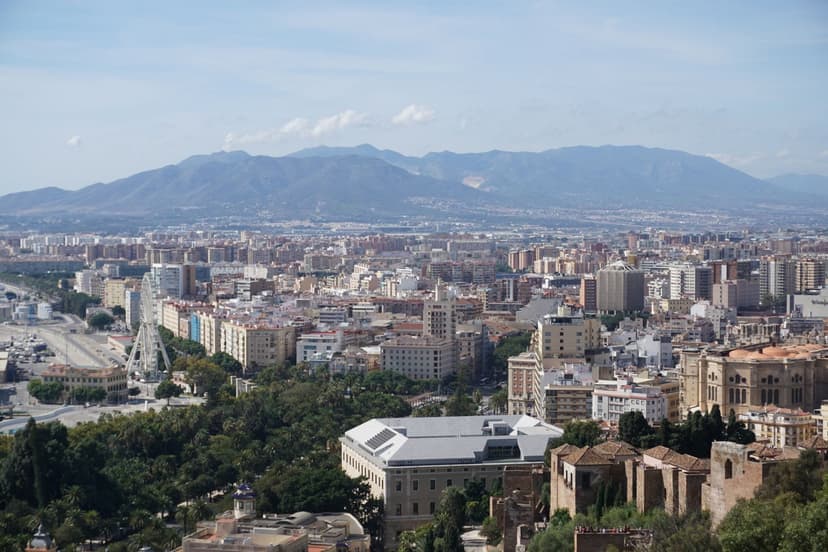 Planificación detallada y selección de materiales para reformas en viviendas de la Costa del Sol