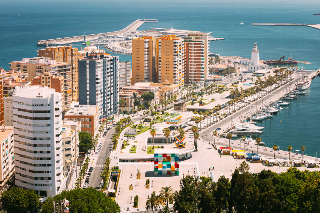 Reformas en Málaga, Marbella, Fuengirola, Torremolinos y más. Descubre todas las zonas donde trabajamos y pide presupuesto sin compromiso.