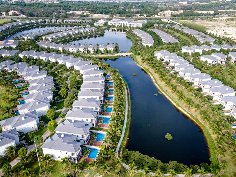 Reformas premium: transformando tu villa en un hogar de lujo